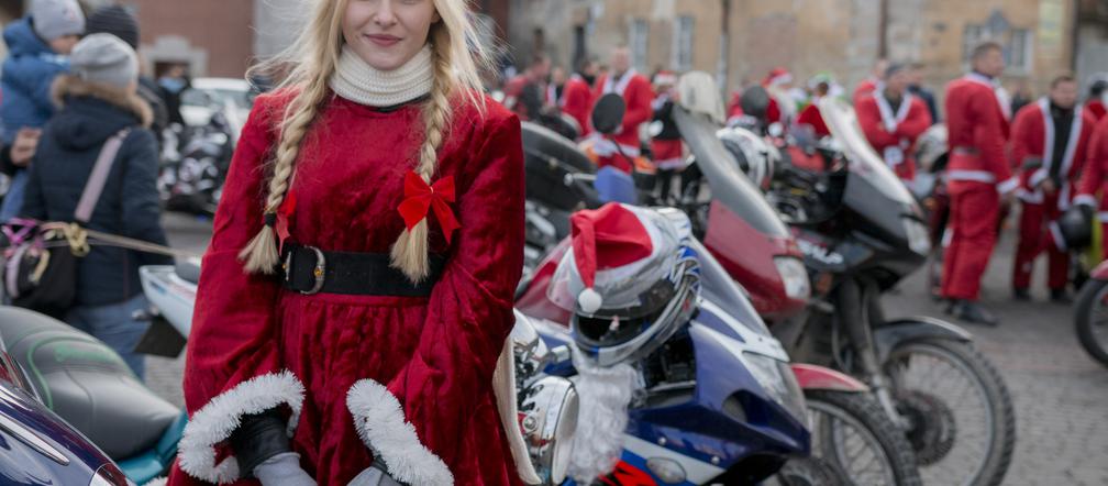 MotoMikołaje 2015 Lublin: Motocykliści z prezentami dla dzieci