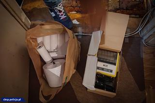 Nielegalny obrót lekami na wielką skalę! Wśród zatrzymanych policjanci