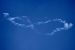 Podwójny kryzys wstrząsa światem. Napięcie na Bliskim Wschodzie i rosyjskie ataki na Kijów. Siemoniak ostrzega