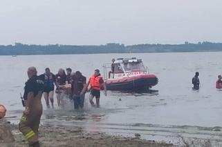 Jeziorsko: Kim jest ojciec który zginął pływając z córką na pontonie? Nowe fakty  