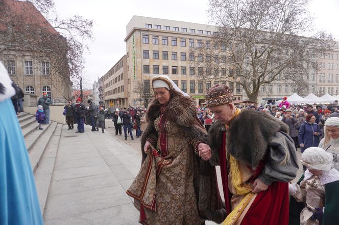 Kiermasz i inscenizacja na Placu Wolności z okazji Kaziuka Wileńskiego