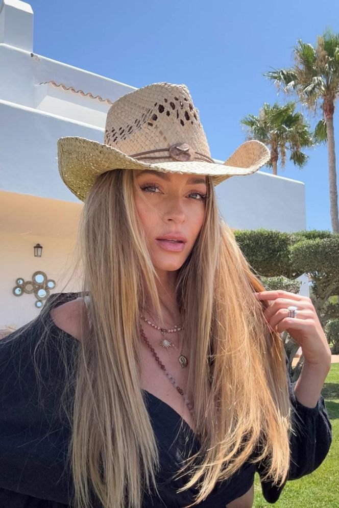 Natalia Siwiec, Marcelina Zawadzka. Misski podbijają Ibizę