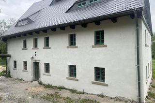 Młyn Wojciechów - przed remontem i po remoncie