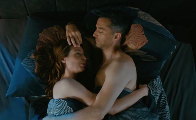 BrzydUla 2, odcinek 159. Marek (Filip Bobek), Ula (Julia Kamińska)