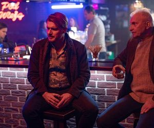 	Na dobre i na złe odc. 955. Maks Beger (Tomasz Ciachorowski), Gienio (Andrzej Stendel), haker Drago - Jan Kowalski (Piotr Gadomski)