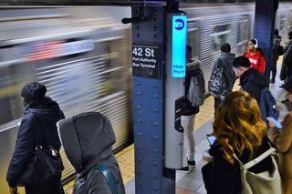  Nowojorczycy mają dość opóźnień w metrze