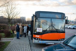 Autobus Ciepła kursuje już po Rzeszowie. W jakich godzinach i gdzie go szukać?