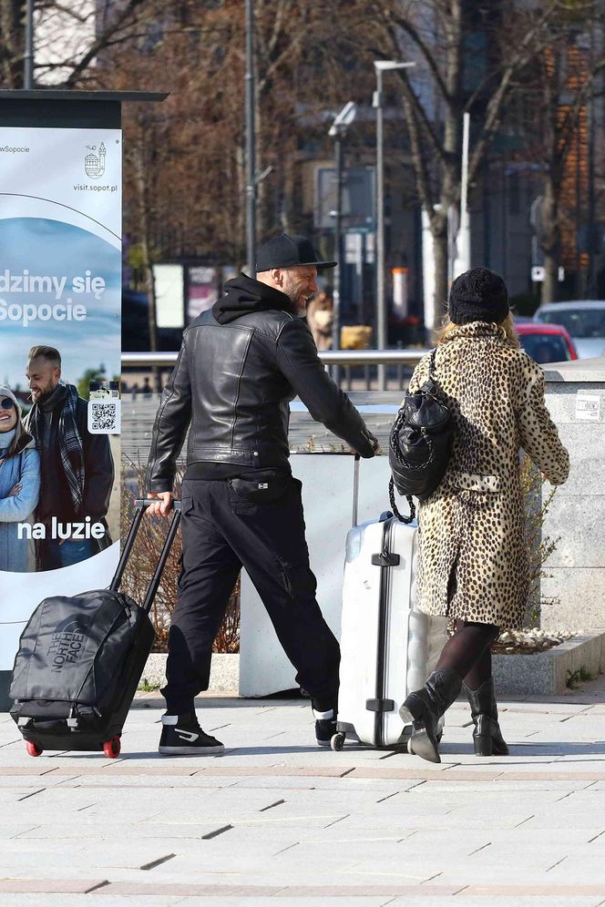 Nowy mąż tragarzem Patrycji Markowskiej 