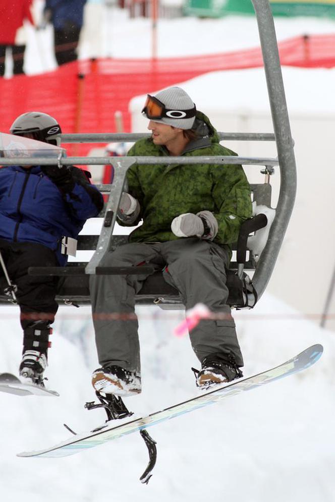 Ashton Kutcher na snowboardzie