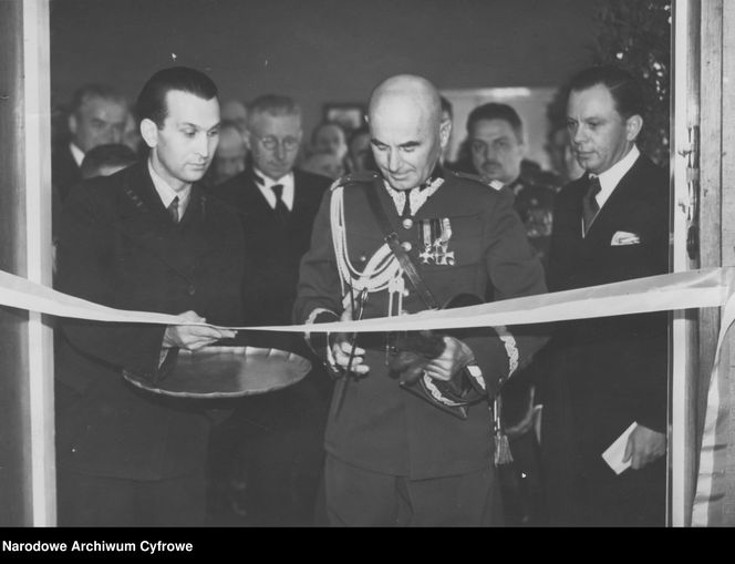 Wystawa polskiego malarstwa batalistycznego w Instytucie Propagandy Sztuki w Warszawie