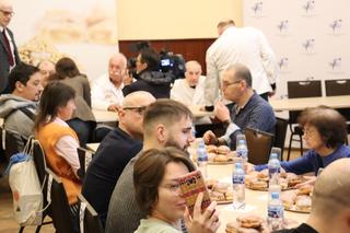 Mistrzostwa Poznania w jedzeniu pączków na czas!