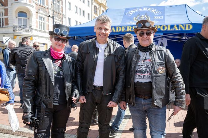 Bytomski Rynek rozbrzmiewał rykiem silników. Motocykliści oficjalnie rozpoczęli sezon. Zobaczcie zdjęcia