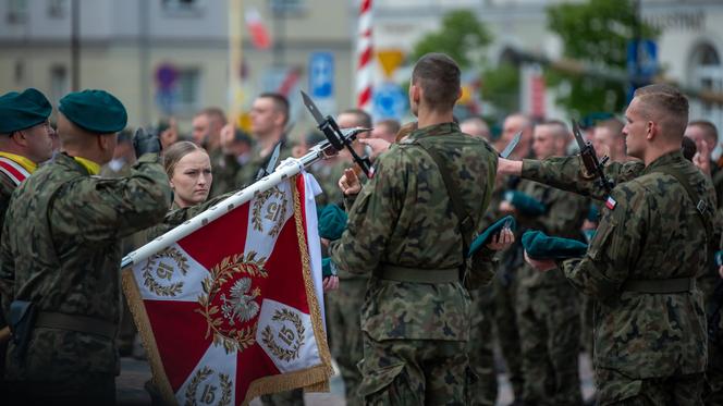 Kobiety w Wojsku Polskim. Polki chętnie odbywają dobrowolną zasadniczą służbę wojskową