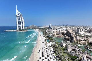 Były książę Andrzej zamieszka w Dubaju?! Luksus poraża