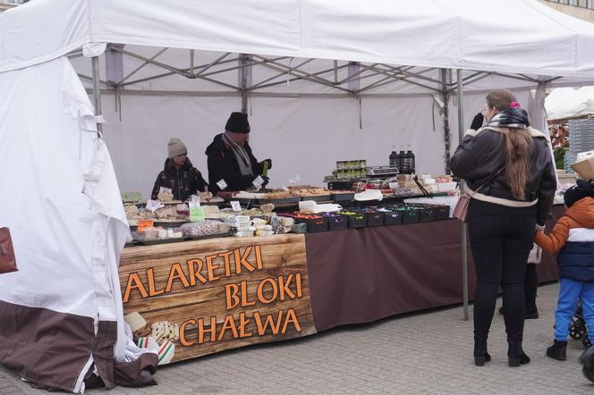 Kiermasz i inscenizacja na Placu Wolności z okazji Kaziuka Wileńskiego