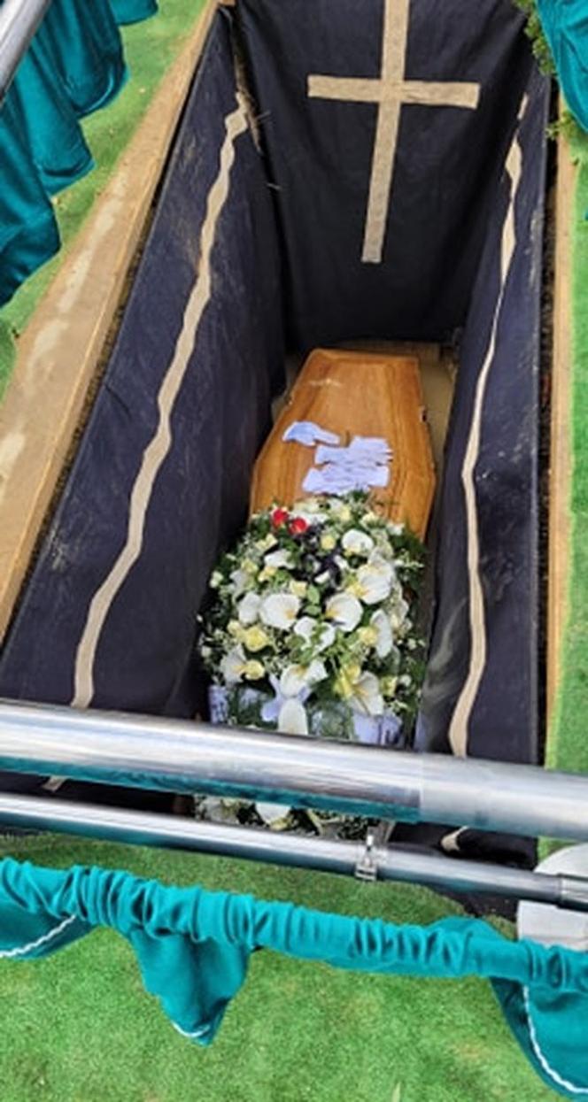 Pogrzeb milionera Karola Kani ze Śląska, który zginął  w katastrofie lotniczej w Pszczynie