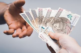 Płatność gotówką 2023 - czy będzie nowy limit? Do jakiej kwoty można płacić gotówką? Sejm podjął decyzję