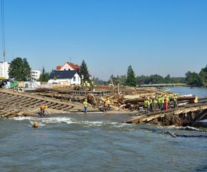 Poprawia się sytuacja powodziowa w województwie opolskim. Gdzie obowiązują stany alarmowe?