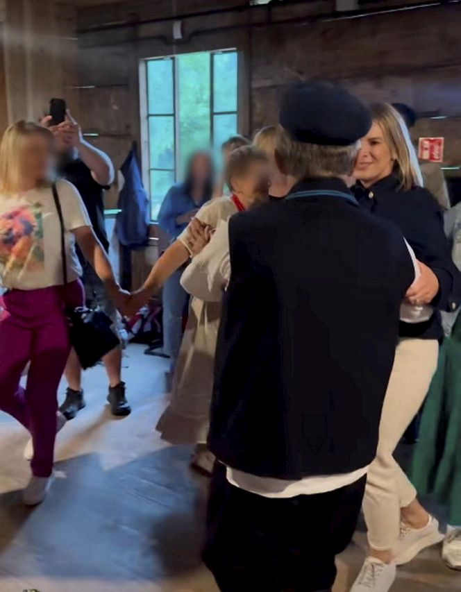 Porwał Martę Nawrocką do tańca 