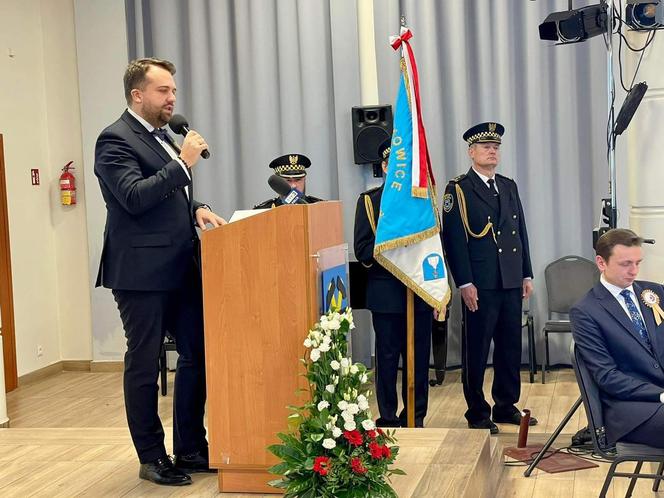 Jubileuszowa sesja i  ceremonia wręczenia statuetek „Honorowy Przyjaciel Starachowic”