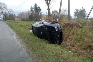 36-latek z powiatu rypińskiego miał ponad cztery promile. Wjechał autem do rowu