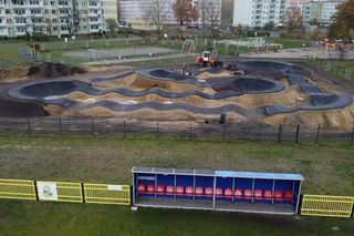 Nowy tor rowerowy dla mieszkańców szczecińskiego osiedla. Oryginalny pumptrack