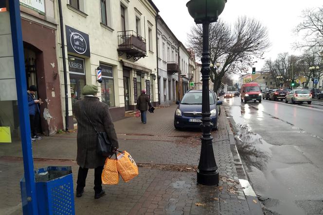 sonda uliczna w Siedlcach pokazuje, że siedlczanie nie negują obostrzeń