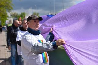 Happening pt. Na drugi koniec tęczy z Ojcem Tadeuszem. Chryja 2