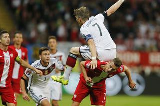 Niemcy - Polska: Robert Lewandowski kontra Manuel Neuer. Jak on TO obronił? WIDEO