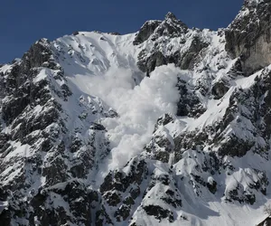 Austria. Lawina porwała 10 narciarzy. Trwa akcja ratunkowa
