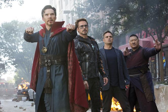 Avengers: Wojna bez granic