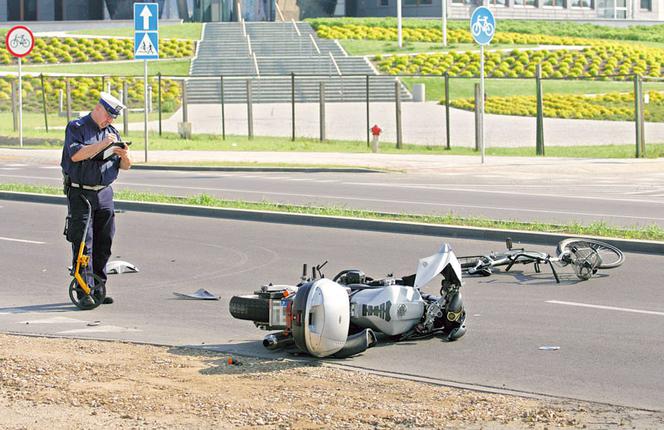 Motocyklista potrącił rowerzystkę