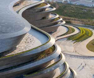 Shenzen Science & Technology Museum,  ZAHA HADID ARCHITECTS