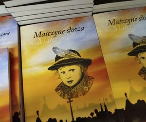 Uczestnicy wydarzenia mogli posłuchać o dotychczasowych dokonaniach literackich Renaty Chojeckiej