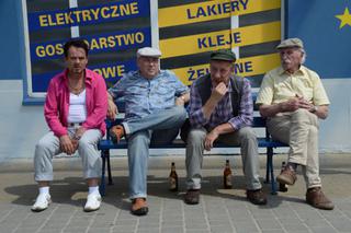 Ranczo 9 sezon. Pietrek (Piotr Pręgowski), Hadziuk (Bogdan Kalus), Solejuk (Sylwester Maciejewski), Stach Japycz (Franciszek Pieczka) 