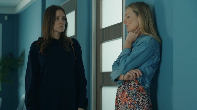 Barwy szczęścia odc. 3123. Madzia (Natalia Sierzputowska), Grażyna (Kinga Suchan)