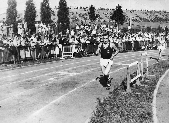 Janusz Kusociński, zdobywca złota w biegu na 10 000 m na Olimpiadzie w Los Angeles, przez dziennikarzy przezwany został Kusym