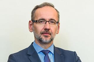 Minister zdrowia Adam Niedzielski STROFUJE LEKARZY RODZINNYCH