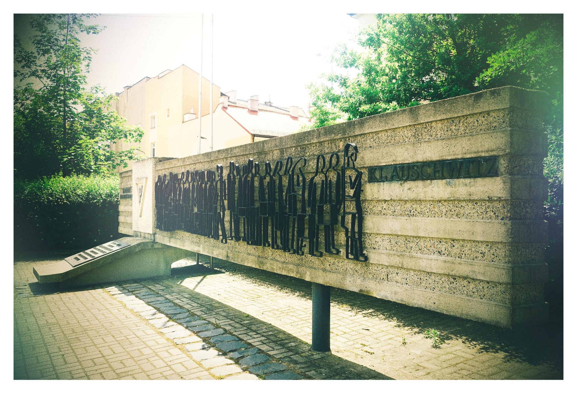 Pomnik upamiętniający pierwszy transport do KL Auschwitz