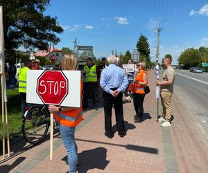 Powiat siedlecki: mieszkańcy gminy Wiśniew sprzeciwiają się budowie asfaltowni