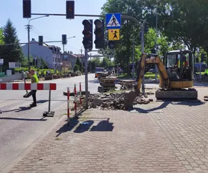 Na ulicy Starowiejskiej w Siedlcach trwają już prace remontowe. Zobaczcie zdjęcia!