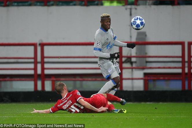 Hamza Mendyl, Schalke Gelsenkirchen