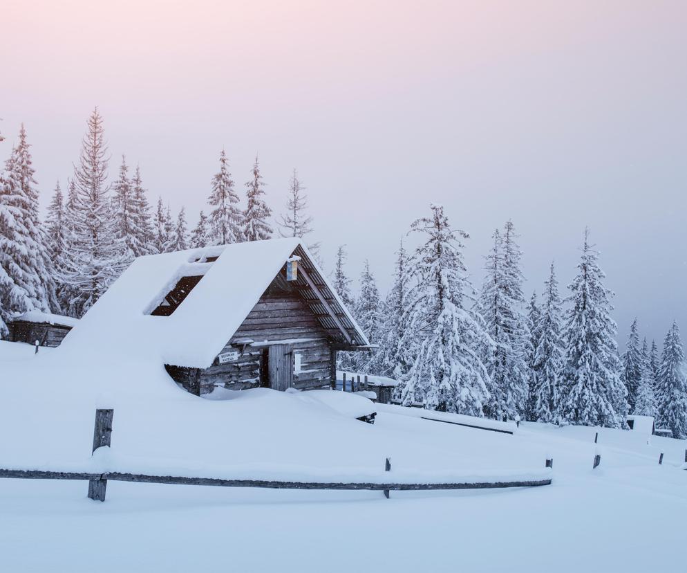 góralska chata, śnieg, góry, zima