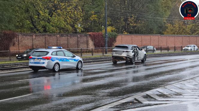 Wypadek na Woli. Sprawcy uciekli z miejsca zdarzenia