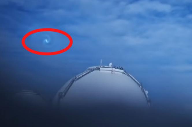 Tajemnicze zjawisko na niebie nad Hawajami! CZY TO UFO?! [WIDEO]
