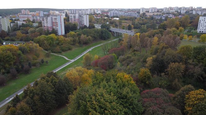 Park Rury w Lublinie w jesiennej odsłonie! Zobacz koniecznie jak teraz wygląda. Zdjęcia z ziemi i nieba