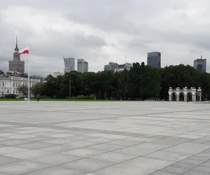 Stołeczny konserwator o zmianach na Placu Piłsudskiego. Plac zmieni się w galerię rzeźb