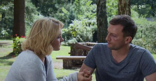 M jak miłość odc. 1409. Bartek (Arkadiusz Smoleński), Ula (Iga Krefft)