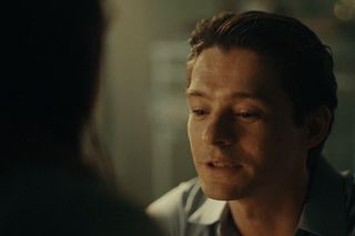 Czarna śmierć. Weronika Przybysz (Anna Karczmarczyk), dr Jakub Wojtasik (Piotr Pacek)