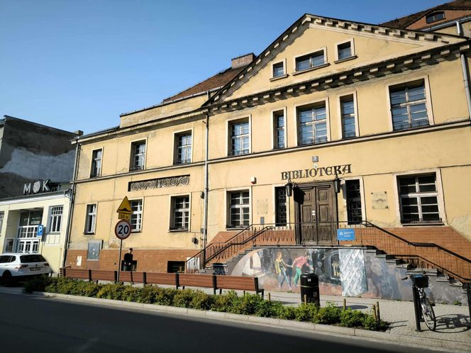 W starej bibliotece w Lesznie ma powstać sala widowiskowa na 600 osób